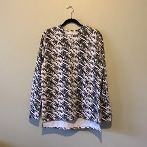 Long sleeve sweater